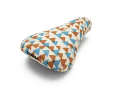 Cinema Wheel Co. "Geo Stealth" Pivotal Seat Cinema Wheel Co. "Geo Stealth" Pivotal Seat