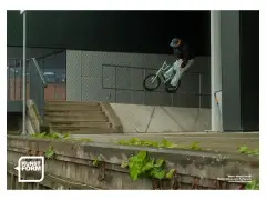 kunstform "Team 2025 Miguel Smajli" BMX Poster - 594 x 841 mm (DIN A1) kunstform "Team 2025 Miguel Smajli" BMX Poster - 594 x 841 mm (DIN A1)