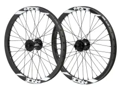Pride Racing "Wave Carbon X Fusion" Wheelset - 20 Inch (406) - 20/15mm - Gloss White Pride Racing "Wave Carbon X Fusion" Wheelset - 20 Inch (406) - 20/15mm - Gloss White