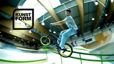 kunstform BMX Team @ Skatehalle Innsbruck kunstform BMX Team @ Skatehalle Innsbruck