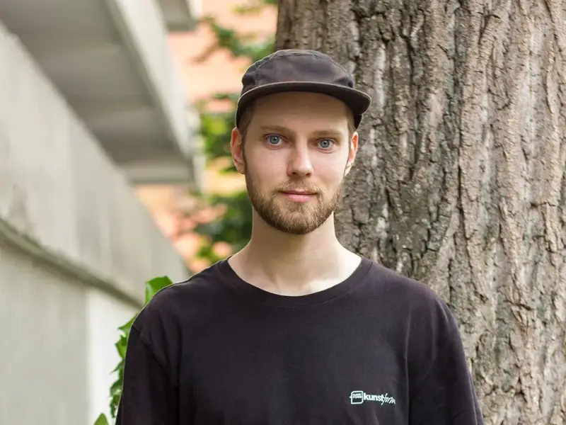 Sven Avemaria Sven Avemaria