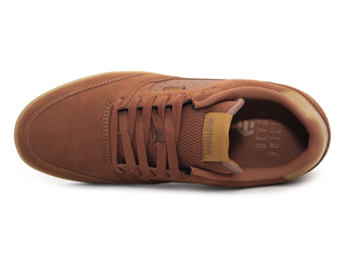 etnies leather shoes