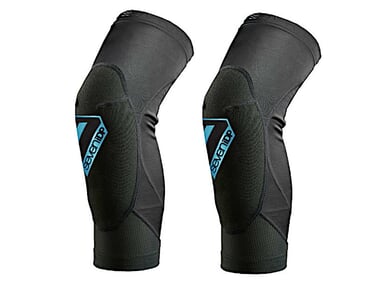 7 Protection "Transition" Knee Pads - Black/Blue