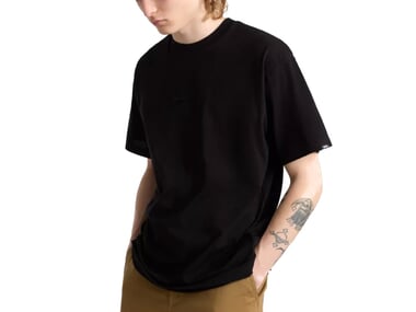 Vans "Essential Loose" T-Shirt - Black